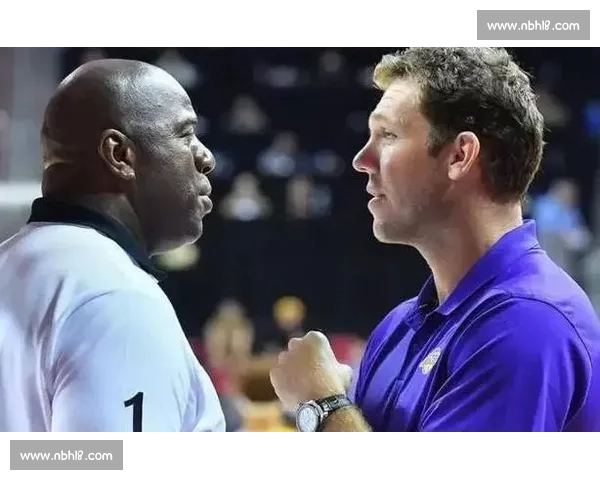 杨毅深度解读湖人对决热火赛场博弈与冠军走向战术核心球星表现